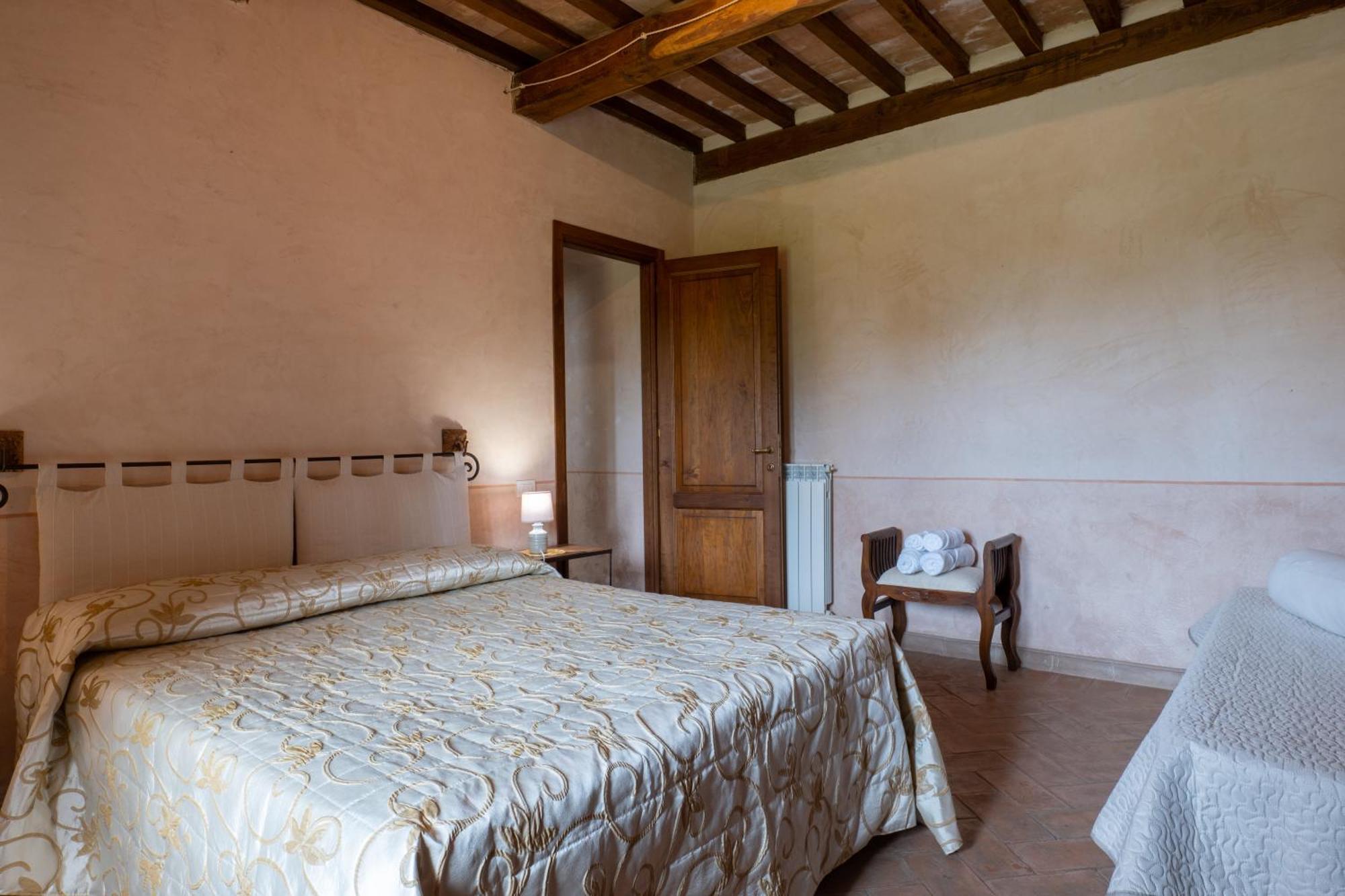 Agriturismo Tenuta Roccaccia Pitigliano Luaran gambar